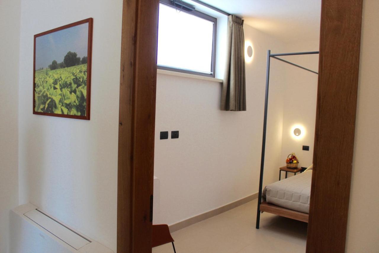Masseria Rifisa Agriresort Caprarica di Lecce Экстерьер фото