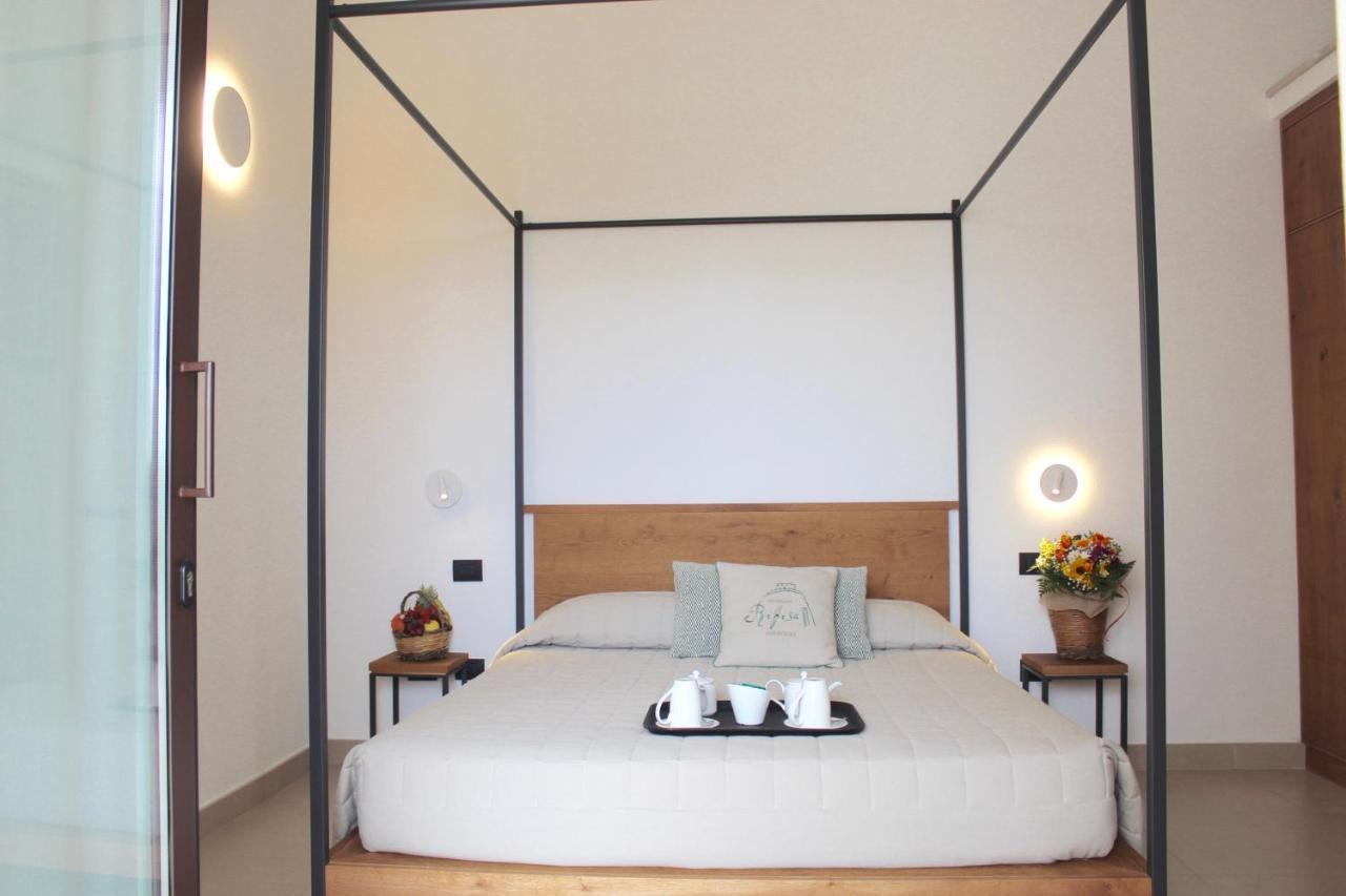 Masseria Rifisa Agriresort Caprarica di Lecce Экстерьер фото